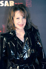 NATHALIE BAYE 