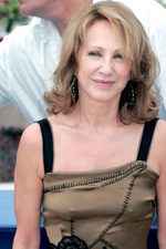 NATHALIE BAYE 