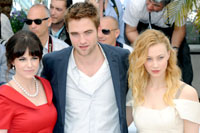 Emily Hampshire, Robert Pattinson, Sarah Gadon