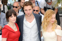 Emily Hampshire, Robert Pattinson, Sarah Gadon