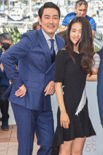 Cho Jin-Woong,  Kim Tae-Ri