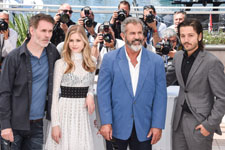 Jean-François Richet, Erin Moriarty, Mel Gibson, Diego Luna 