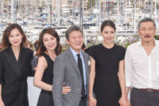 Kim Sae-byeok, Cho Yun-hee, Kwon Hae-hyo, Kim Min-hee, Hong Sangsoo