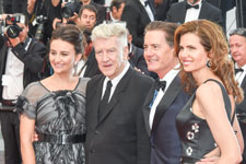 Sabrina Sutherland , Emily Stofle , David Linch, KyleMacLachlan, Desiree Grube