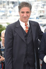 Simon Abkarian