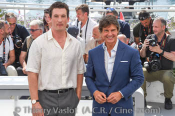 Miles Teller, Tom Cruise
