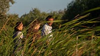 TROIS KILOMETRES JUSQU'A LA FIN DU MONDE