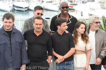 Karim Laklou, Gilles Lellouche, Raphaël Quenard, Malik Frikah, Mallory Wanecque, Jean-Pascal Zadi, Alain Chabat 