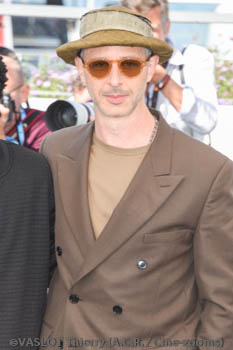 JEREMY STRONG JEREMY STRONG