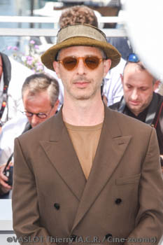 JEREMY STRONG