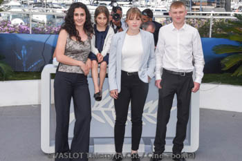 Louise Courvoisier, Luna Garret, Maïwene Barthelemy, Clément Faveau