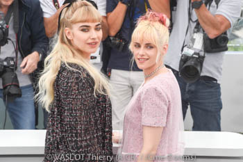 Imogen Poots, Kristen Stewart