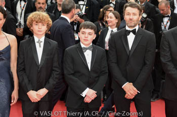 Lucy McKendrick, Kenny Rasmussen, Kayo Martin, Joel Edgerton, Charlie Polinger