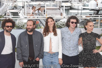 William Lebghil, Vincent Macaigne, Alma Jodorowsky, Ugo Bienvenu, Natalie Portman