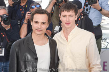 Frank Dillane, Harris Dickinson