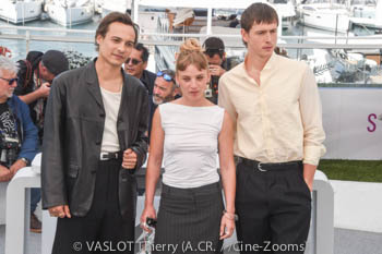 Frank Dillane, Megan Northam, Harris Dickinson