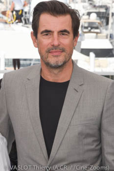 Claes Bang