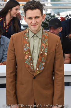 Harry Melling