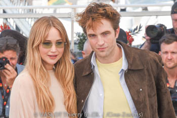 Jennifer Lawrence, Robert Pattinson