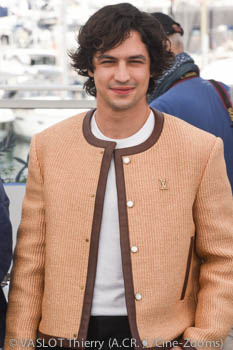 Gabriel Leone
