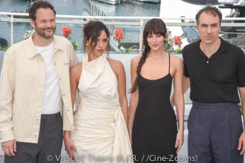 Kyle Marvin, Adria Arjona, Dakota Johnson, Michael Angelo Covino