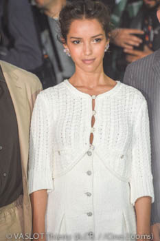 Lyna Khoudri
