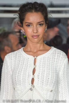 Lyna Khoudri
