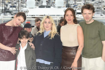 Vicky Krieps, Viggo Ferreira-Redier, Anna Cazenave Cambet, Monia Chokri, Antoine Reinartz