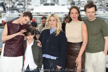Vicky Krieps, Viggo Ferreira-Redier, Anna Cazenave Cambet, Monia Chokri, Antoine Reinartz