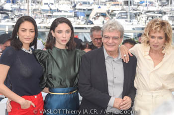 Elodie Di Patrizi, Matilda De Angelis, Mario Martone, Valeria Golino