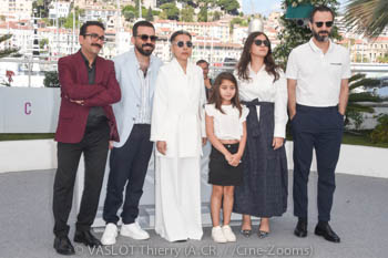 Vahid Mobasseri, Majid Panahi, Maryam Afsharimovahed, Delnaz Najafi, Hadis Pakbaten, Ebrahim Azizi
