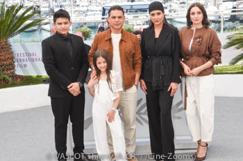 Sinan Mohebi, Arshida Dorostkar, Payman Maadi, Parinaz Izadyar, Soha Niasti