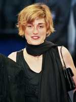 JULIE GAYET