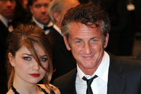 Sean Penn, Eve Hewson