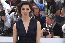  Rebecca Hall