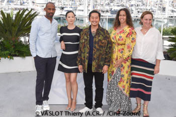 Charles King, Linh-Dan Pham, Justin Chon, Poppy Hanks, Kim Roth