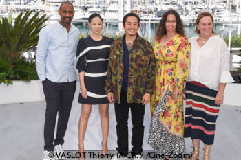 Charles King, Linh-Dan Pham, Justin Chon, Poppy Hanks, Kim Roth