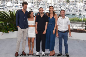 Mael Besnard, Mely Bourjac, Hugues Jourdain, Doria Tillier, Jerome Rossi