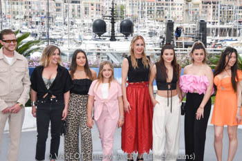 Idir Azougli, Andréa Bescond, Léa Gorla, Ashley Romano, Agathe Riedinger, Malou Khebizi, Kilia Fernane, Alexandra Noisier 