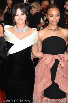 Selena Gomez, Zoe Saldana