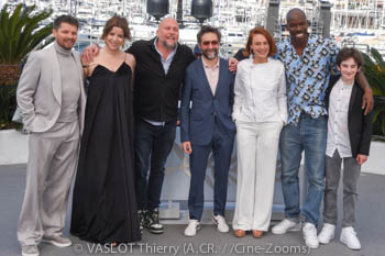 Anabela Moreira, François Damiens, Mathieu Demy, Laetitia Dosch, Jean-Pascal Zadi, Tom Fiszelson