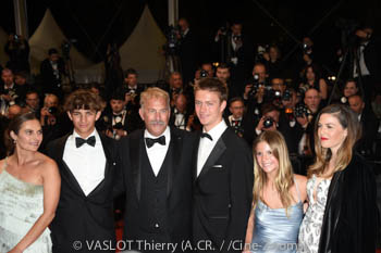 Annie Costner, Cayden Wyatt Costner, Kevin Costner, Grace Avery Costner, Hayes Logan Costner, Lily Costner