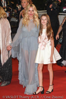 Sienna Miller, Marlowe Ottoline Layng Sturridge