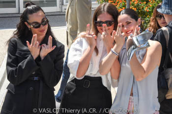 Souheila Yacoub, Sandra Codreanu, Noémie Merlant 