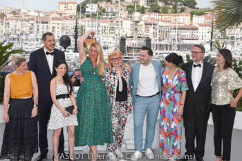 Elodie Vaulay, Mohamed Ameur, Halima Hocine, Sophie Axus, Claire Simon, Vincent Cardoso, Morgane Lecompte, Bertrand Quinet and Estelle Lavault 