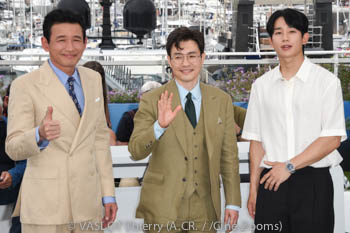 Hwang Jeong-min, Ryoo Seung-wan, Jung Hae-in