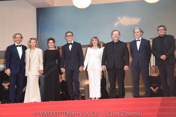 Alexandre Desplat, Dominique Lemonnier, Florence Gastaud, Michel Hazanavicius, Dominique Blanc, Grégory Gadebois, Serge Hazanavicius, Patrick Sobelman
