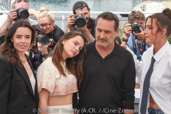 Élodie Bouchez, Mallory Wanecque, Gilles Lellouche, Adèle Exarchopoulos