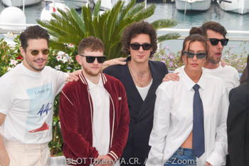 François Civil, Anthony Bajon, Vincent Lacoste, Adèle Exarchopoulos, Hugo Selignac, Élodie Bouchez