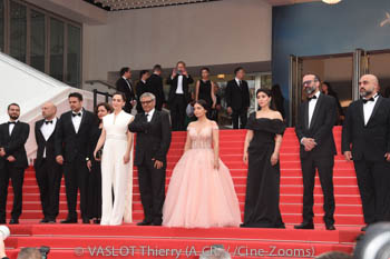 Jean-Christophe Simon, Amin Sadraei, Mahsa Rostami, Mohammad Rasoulof avec les photos de Missagh Zareh et Soheila Golestani, Setareh Maleki, Mani Tilgner, Rozita Hendijanian